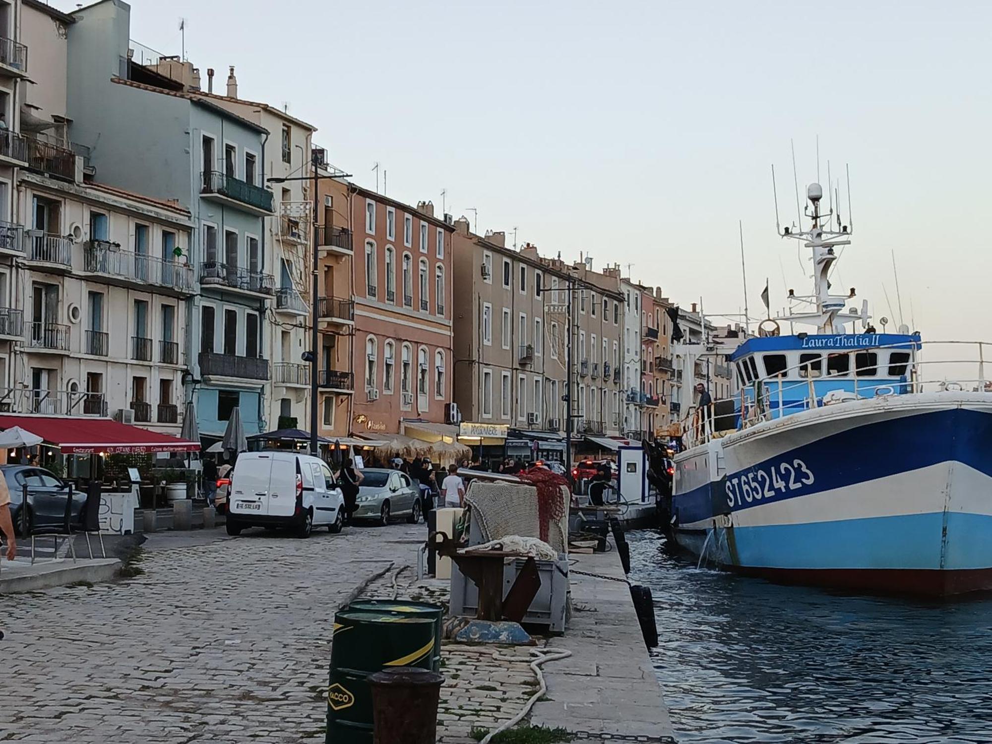 Beau 3 Pieces Climatise Vue Canal Idealement Situe Centre Ville Sète Extérieur photo